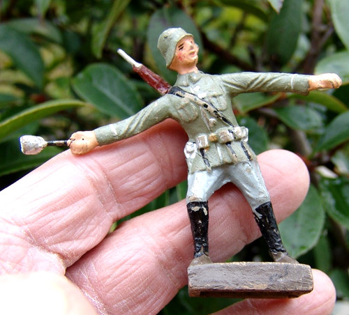 Leyla serie soldat - 7, serie,