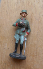 Offizier mit Fernglas