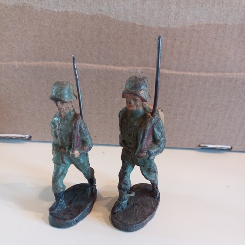 Soldaten maschierer vor - maschierer,