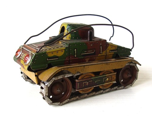 Antiker blech panzer 589 - blech,