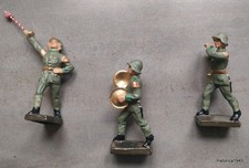 3 Lineol Masse Figuren vor